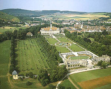 Luftbild der Schlossanlage