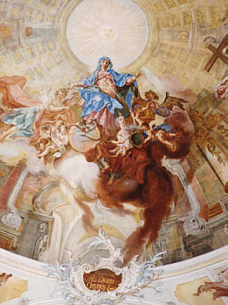 Deckenfresko im Vorchor (Scheinkuppel), Detail: Maria, das Apokalyptische Weib aus der Offenbarung des Johannes.