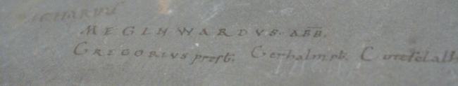 Altarplatte mit eingeritzten Namen, original