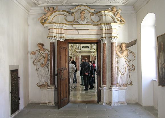 Salem, Eingang zum Kaisersaal