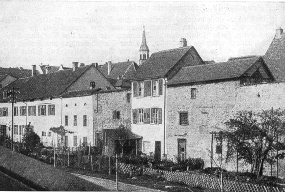 Ehemalige Stadtmauer westlich des früheren Seetors 