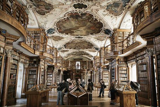 St. Gallen, Bibliothekssaal der Stiftsbibliothek