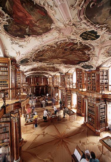 Stiftsbibliothek St. Gallen (Bild Tourismus St. Gallen)