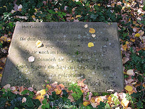 Gedenkstein auf dem Mannheimer Hauptfriedhof