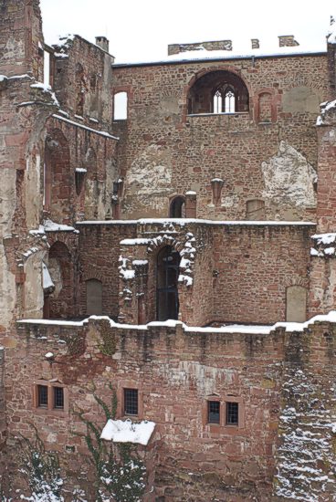 Heidelberg, Schloss: Blick ins Innere des Herrentafelstubenbaus