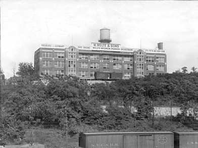 Das 1912 von der M. Welte & Sons Inc. erbaute Fabrikgebäude in Poughkeepsie, N.Y.