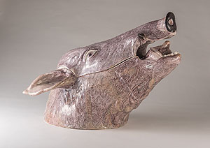 Terrine, vermutlich für Pastete, in Form eines Eberkopfs