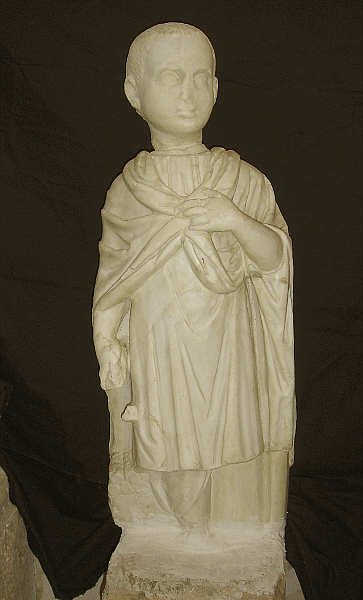 Marmorstatue eines Schlers, sog. Augustinus