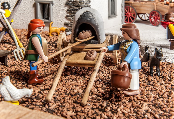 Bäcker aus dem Umland kamen mit Backöfen auf Rädern in die Stadt, um hier Brot zu backen und zu verkaufen 