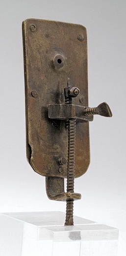 Mikroskop (118fache Vergrößerung. Antoni van Leeuwenhoek, 17. Jh. Museum Boerhaave Leiden. © Museum Boerhaave
  Leiden)