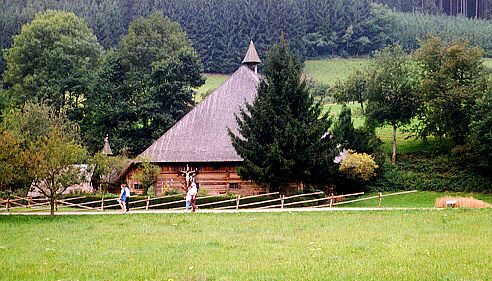 Hipenseppenhof aus der Entfernung