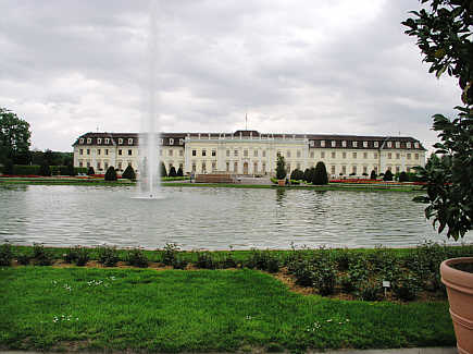 Schloss Ludwigsburg, Gartenfront