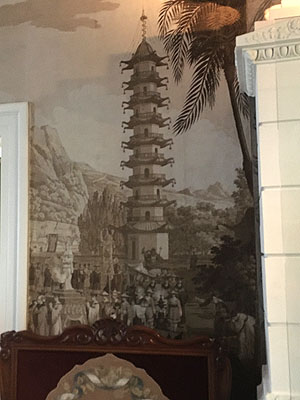 Schloss Weesenstein, Tapete mit chinesischen Landschaften in Grisaille-Technik