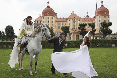 Die Zauberhafte Nacht der Nymphen am Schloss Moritzburg, mit Christian A. Hoelzke, Henriette Ehrlich und der Tänzerin Sabine Jordan.