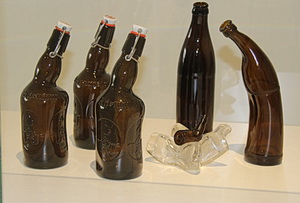 Glasflaschenkrippe aus der Ausstellung #Waldschwarzschön