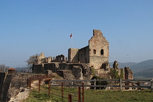 Burg Hochburg, Ansicht von der Terrasse der Vorburg