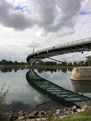 Symbol der Zusammengehörigkeit - Die Passerelle des deux rives zwischen Straßburg und Kehl