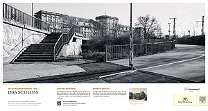 Schlossgarten Mannheim, Tafel aus dem Ausstellungszyklus zur Geschichte des Schlossgartens: Das Schloss, mit Aufgang zur Fußgänger- und Radfahrer-Überführung. Foto: Florian Schleifer, SSG