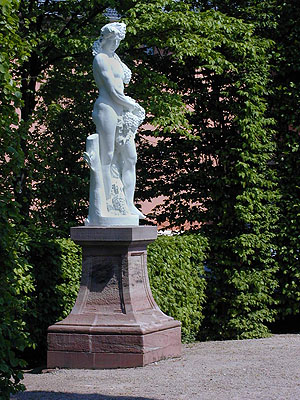 Heinrich Charasky (?), Statue des Bacchus