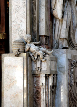 Ehem. Klosterkirche Salem: Figur des Bienenschleckers, eine Allegorie auf den Prediger Bernhard von Clairvaux. Foto: kulturer.be