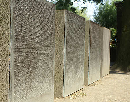 Langemark, Deustcher Soldatenfriedhof