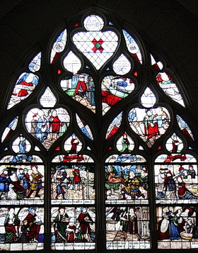 St. Bris-le-Vineux, Kirchenfenster